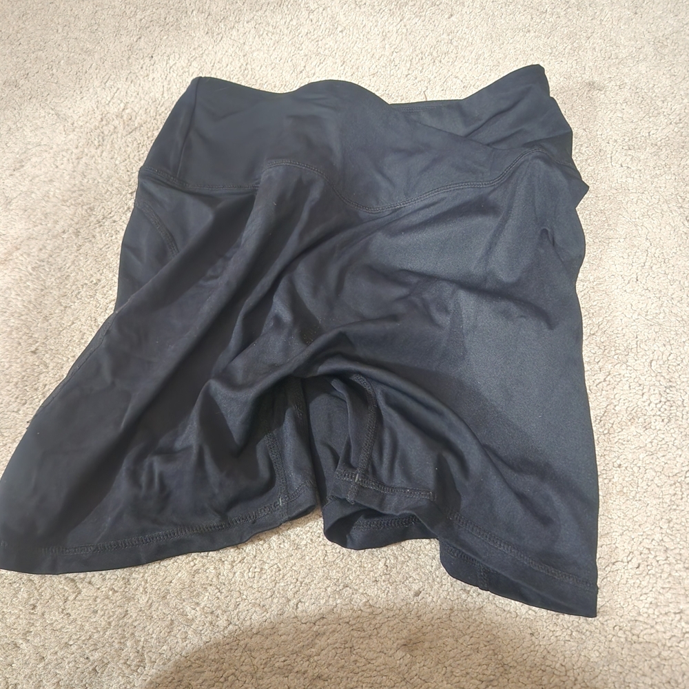 Butt Scrunch Amazon Essentials Black Athletic Shorts
